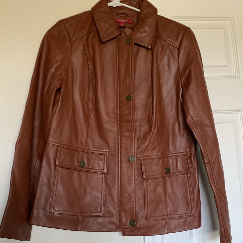 Liz Claiborne leather jacket excellent condition